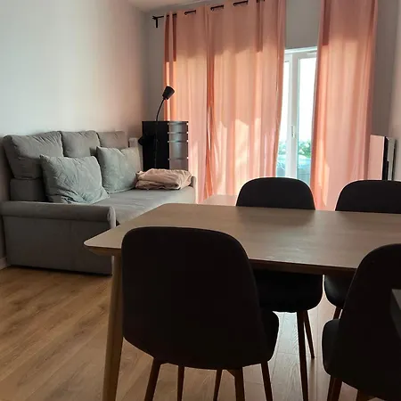 Apartamento Z Ogródkiem I Jacuzzi